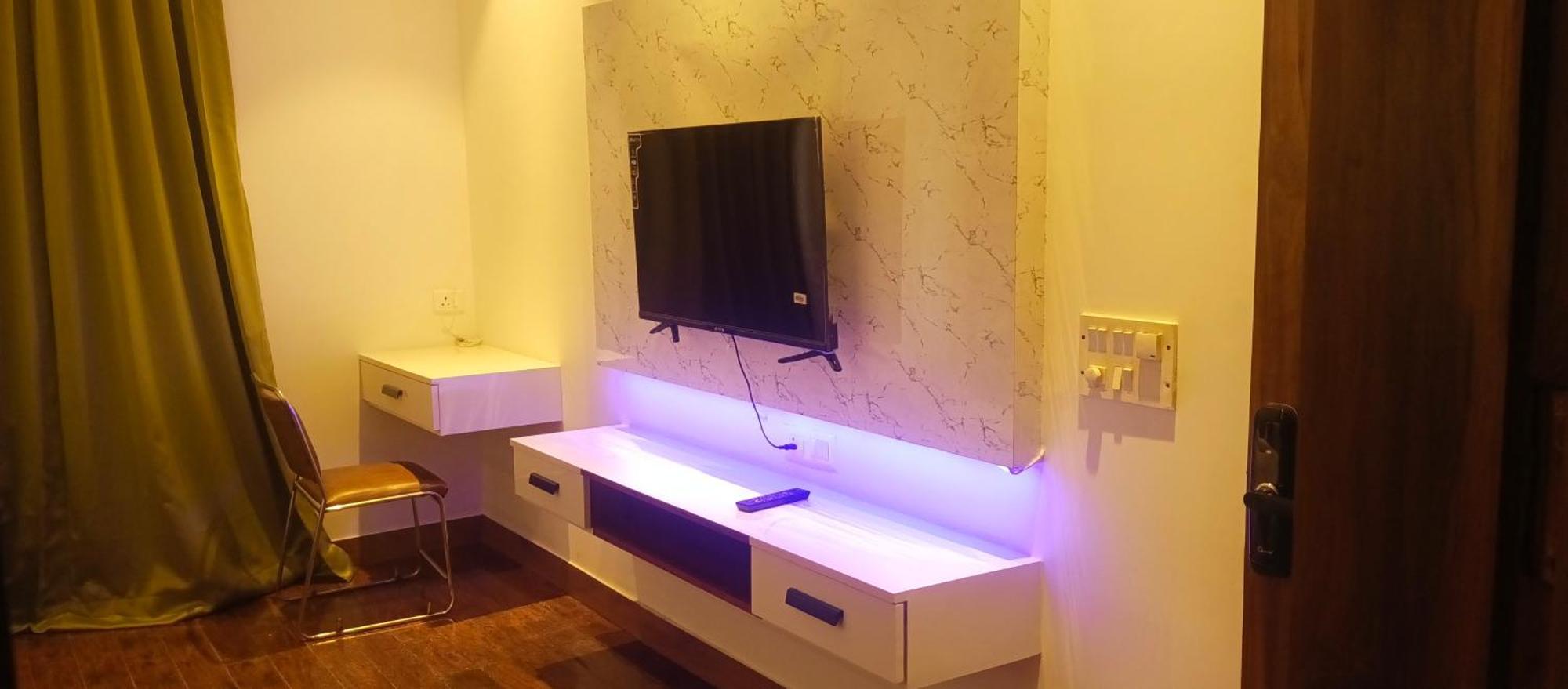 Hotel Elite Sector 45 I Gurgaon Central I Couple Friendly エクステリア 写真